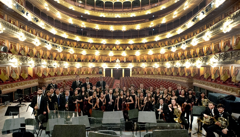 La Orquesta Académica del Instituto Superior de Arte del Teatro Colón ofrecerá un concierto gratuito en el Teatro Tronador