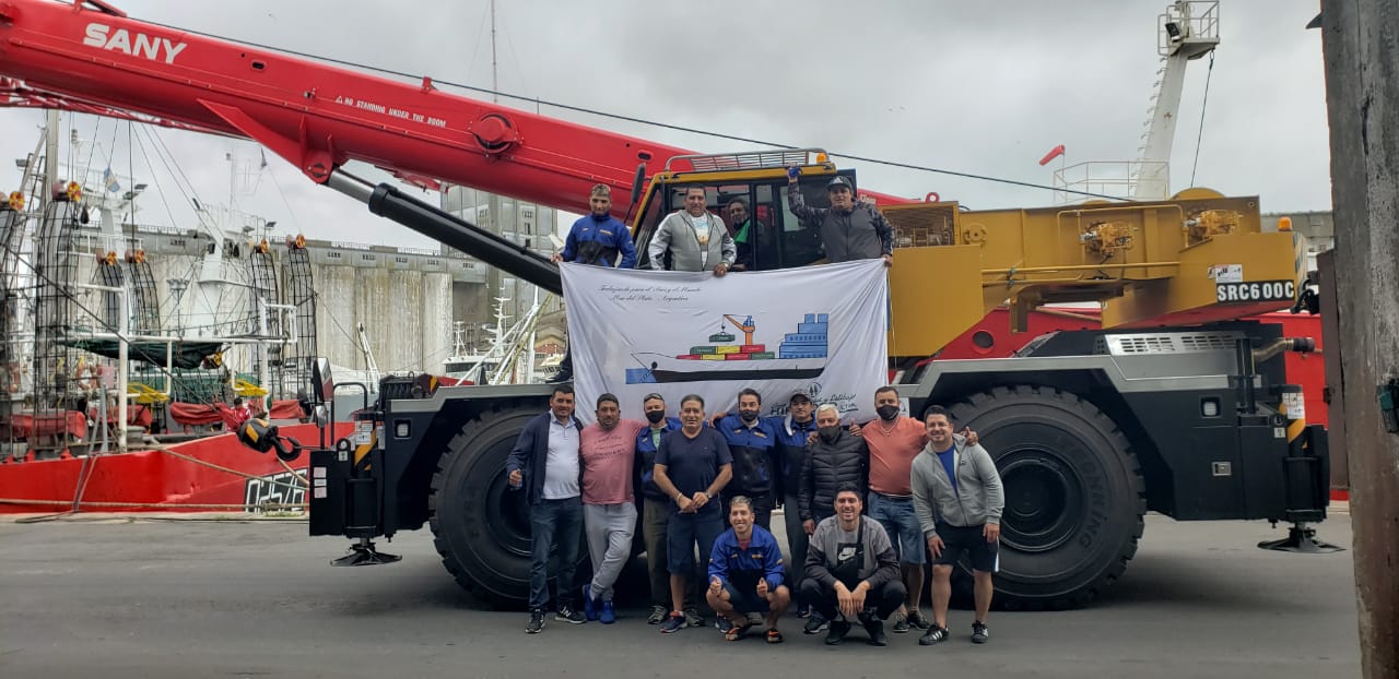 Nueva grúa en puerto Mar del Plata permite trabajos a distancia