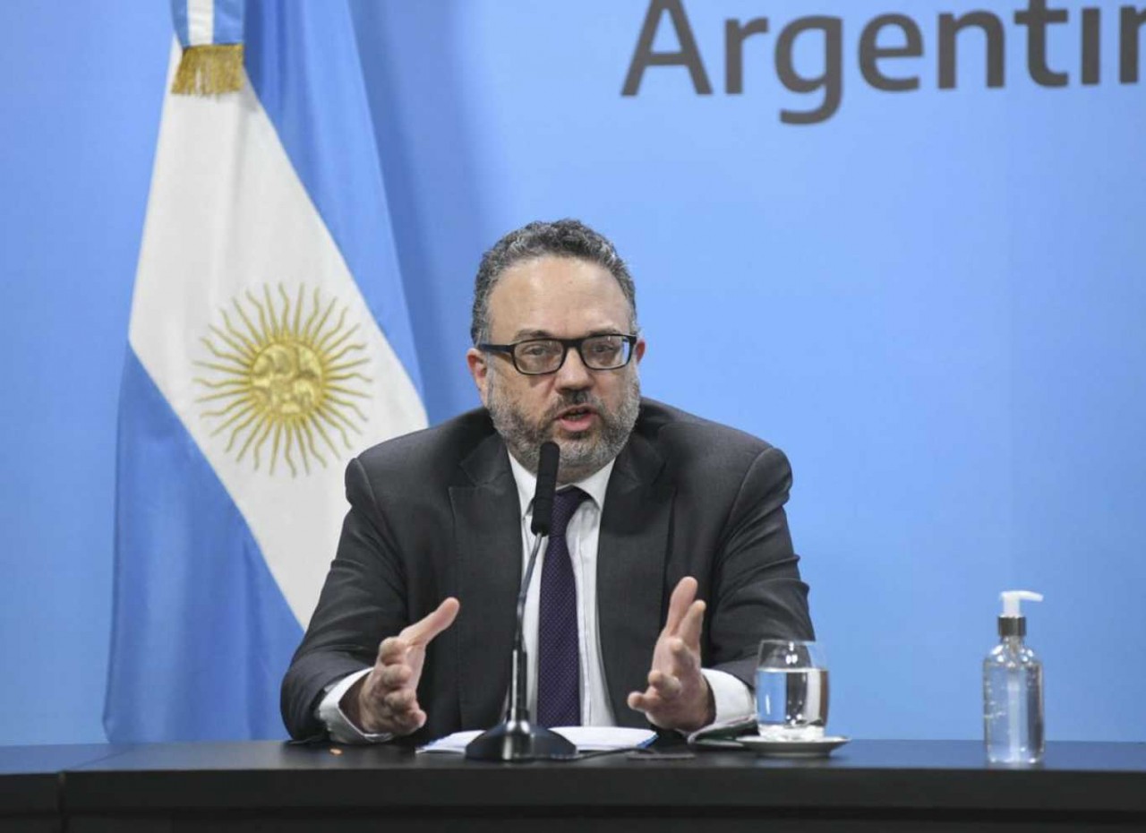 Kulfas: "Lo que se paga de impuestos en la Argentina es razonable"
