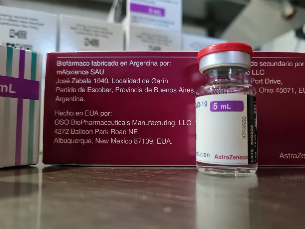 OMS aprobó elaboración de vacuna de AstraZeneca en Argentina y se podrá usar para viajar al exterior