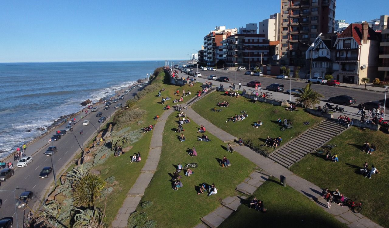 Fin de semana largo: el EMTUR informó que 81.643 visitantes eligieron Mar del Plata