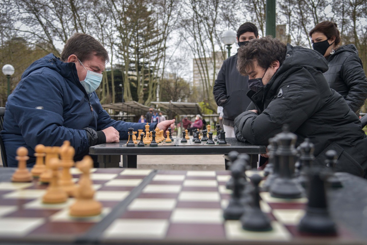 Partidas de ajedrez abiertas al público en el Palco de los Músicos