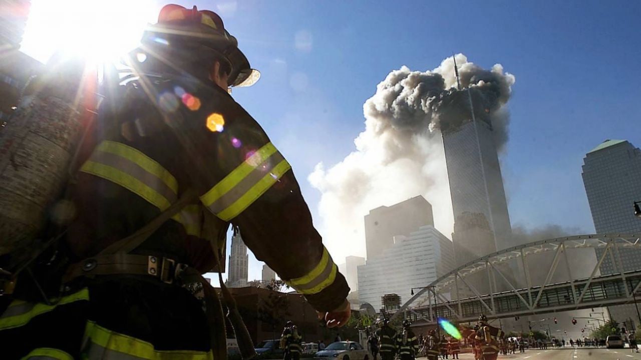 Con un minuto de silencio y el recuerdo de las víctimas, Nueva York conmemora los 20 años del 11-S