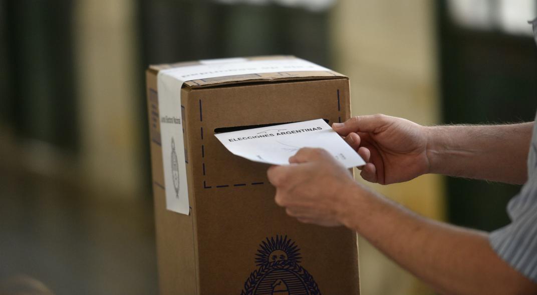 PASO: Cámara Nacional Electoral difundió recomendaciones sobre cómo cerrar el sobre de votación