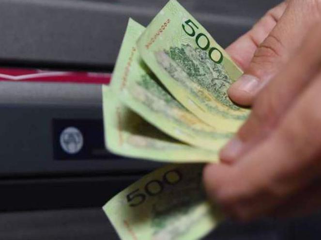Gobierno bonaerense otorga bono de fin de año de 8.000 pesos a sectores vulnerables