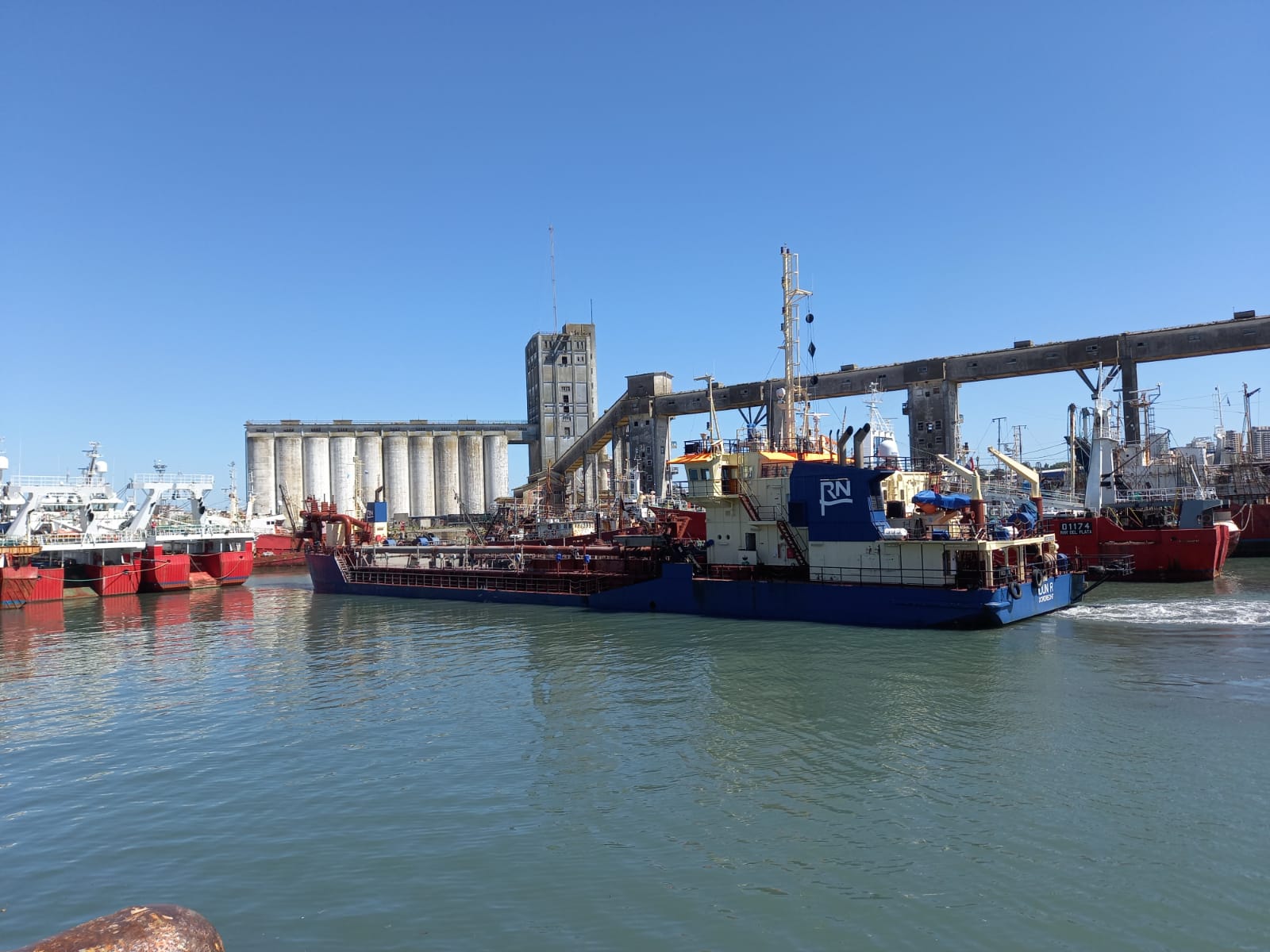 Avanza a buen ritmo la obra de dragado en el puerto de Mar del Plata