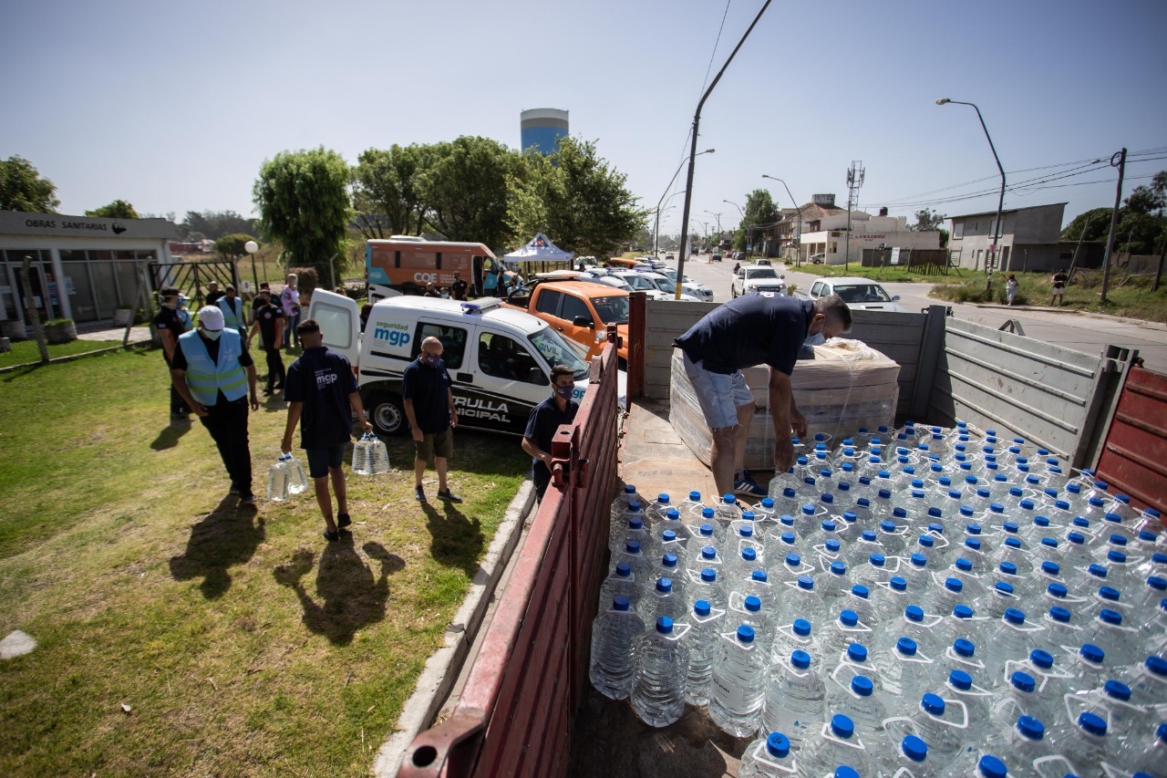 Refuerzan operativo para mitigar la falta de agua en zona sur de Mar del Plata