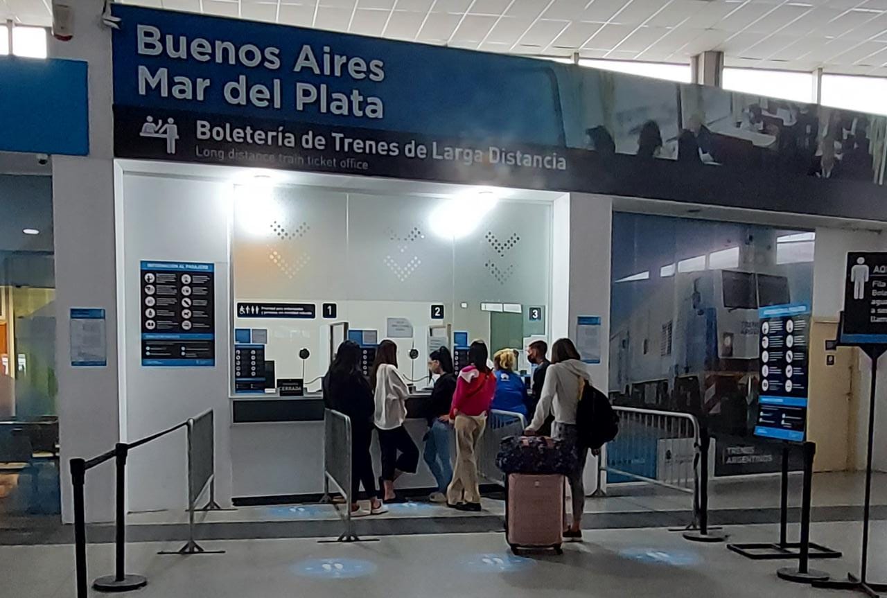 Se ponen a la venta los pasajes en tren para marzo a Mar del Plata, Bahía Blanca y Pinamar