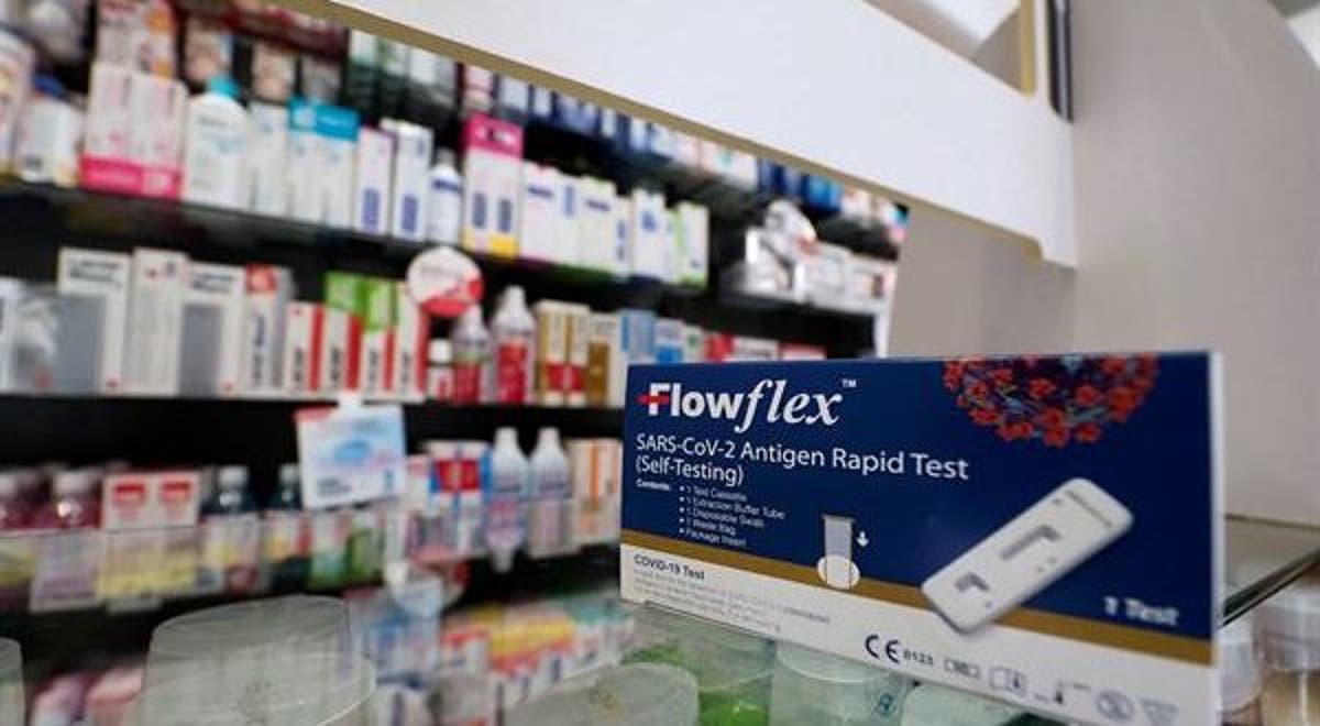 La Anmat autorizó el uso de cuatro test de autoevaluación de Covid-19 de venta en farmacias