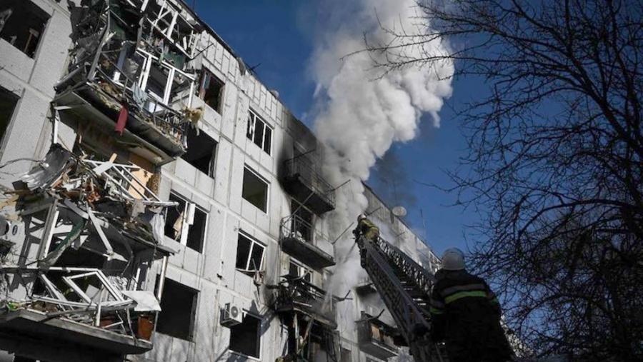 Rusia multiplica sus ataques en el este de Ucrania y Zelenski dice que la situación es difícil