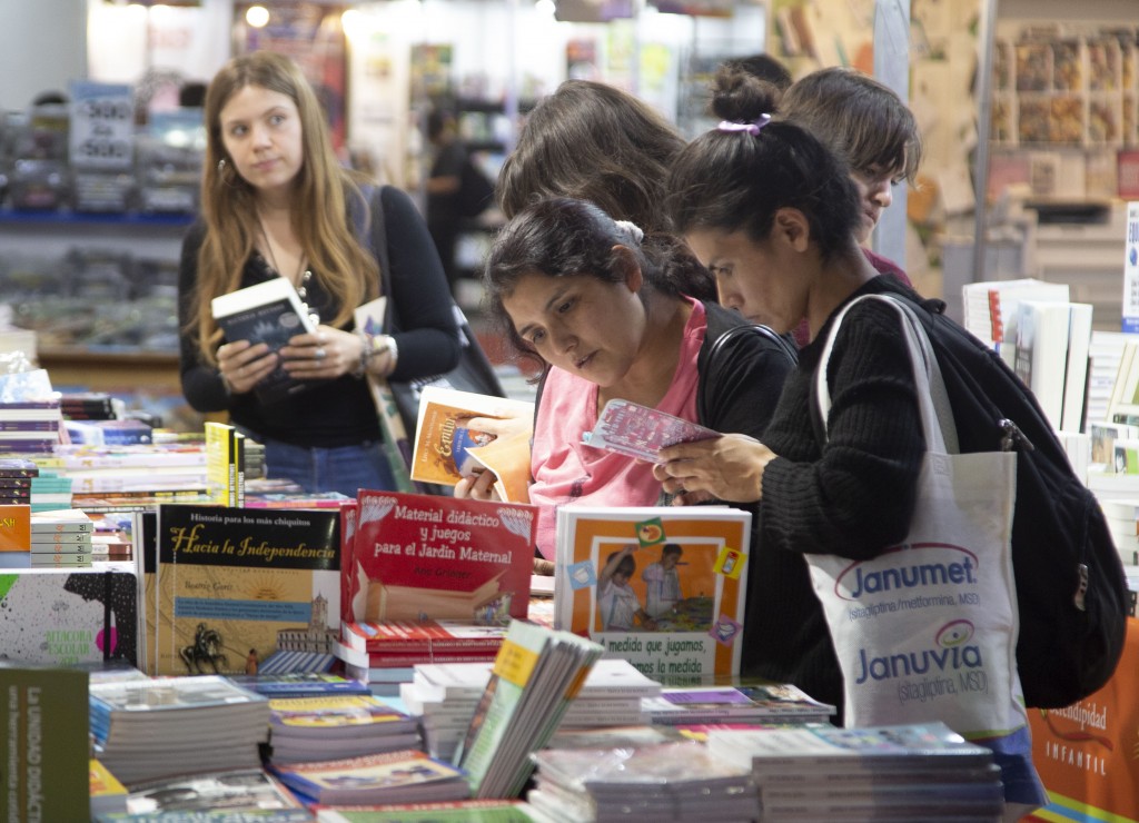 Vuelve la Feria Internacional del Libro de manera presencial