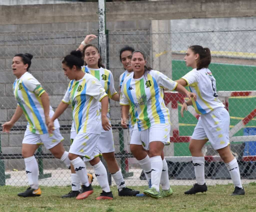 las tiburonas