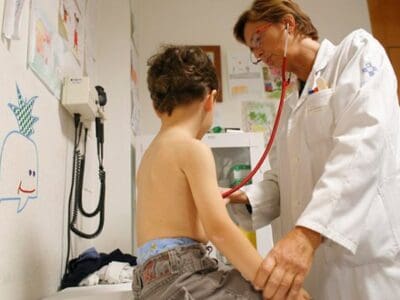 La Sociedad Argentina de Pediatría y la industria del juguete se unen para prevenir lesiones en la infancia