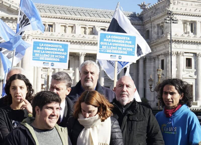 Lazzeretti en el Congreso
