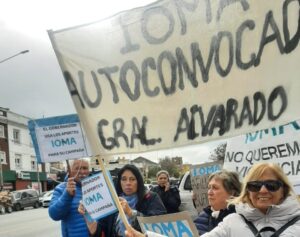 protesta afiliados IOMA