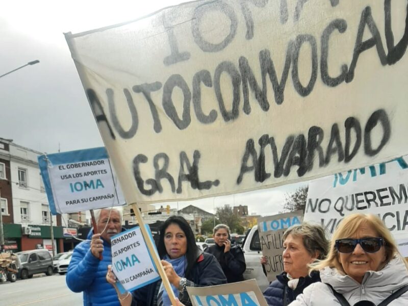 protesta afiliados IOMA