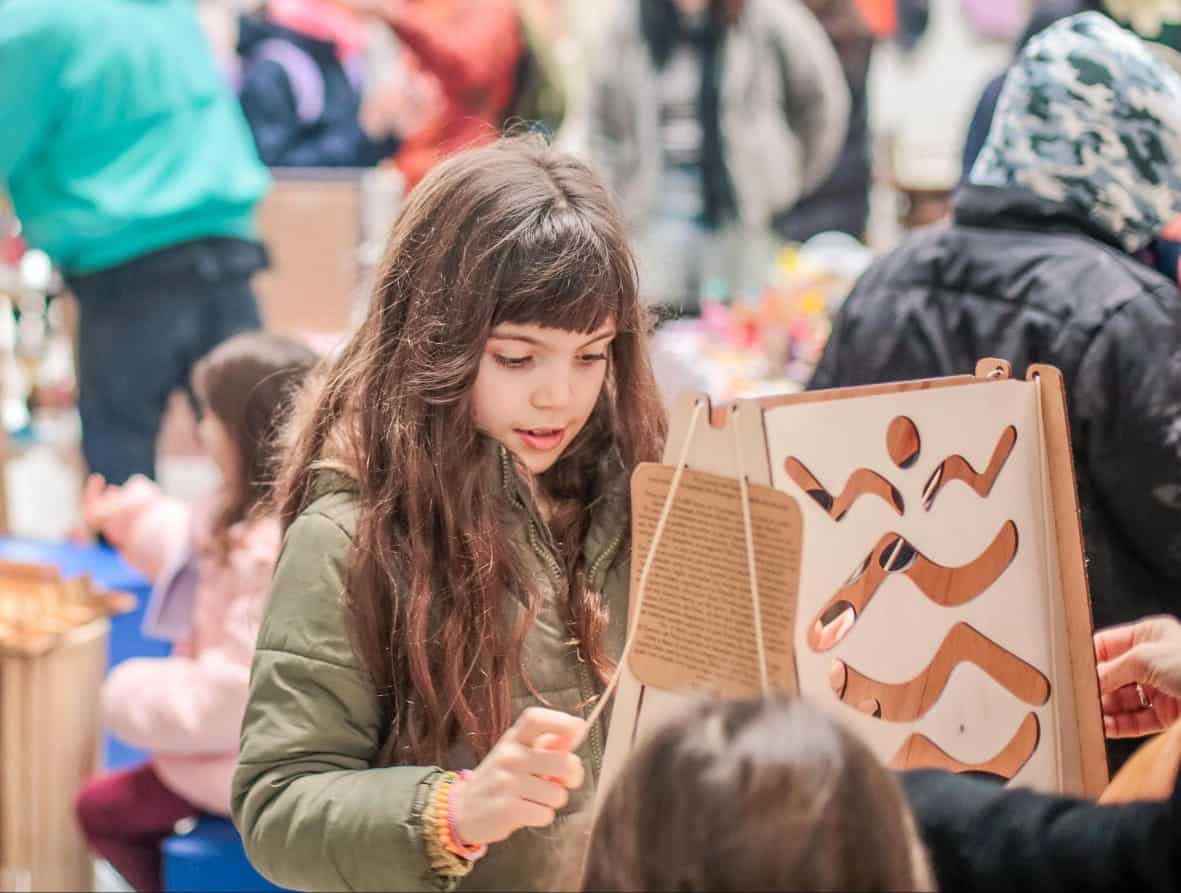 De juegos de ingenio a una choco rave gratis: los emprendedores celebran a los niños en vacaciones