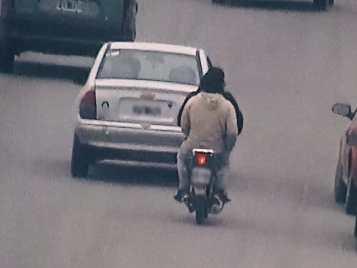 Mediante las cámaras del COM, recuperan una moto que había sido robada