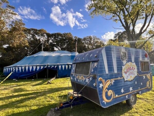 El Circo La Audacia abre sus puertas durante las vacaciones de invierno en la Laguna de los Padres