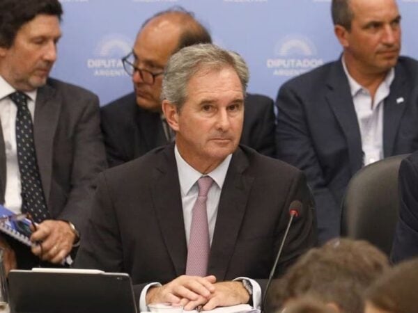 Quirno negó irregularidades en el contrato con la asociación dirigida por la esposa de Sturzenegger