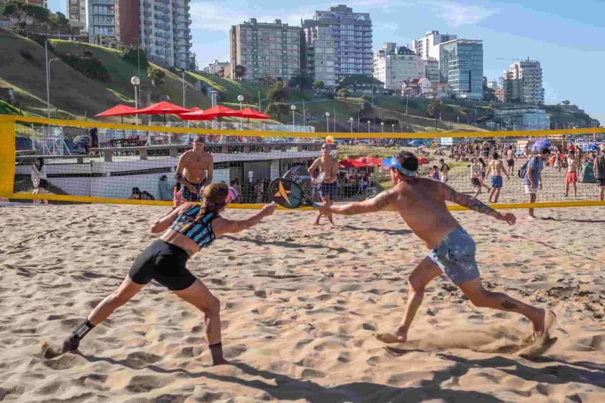 Se inaugura la nueva temporada de actividades en la Playa Deportiva del EMDER en Varese