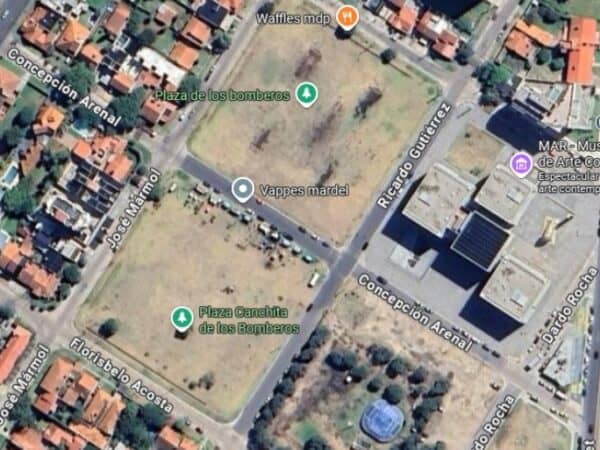 Baragiola presentó un proyecto para proteger la Canchita de los Bomberos