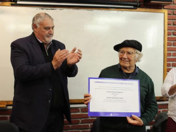 La UNMDP otorgó el Doctor Honoris Causa a Pérez Esquivel