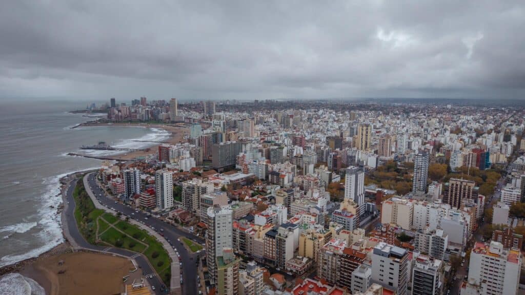 Sábado fresco y algo nublado en Mar del Plata; llega el frío polar