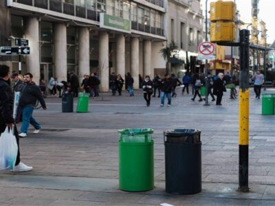 Taccone pide al Municipio que garantice la limpieza de los contenedores de basura