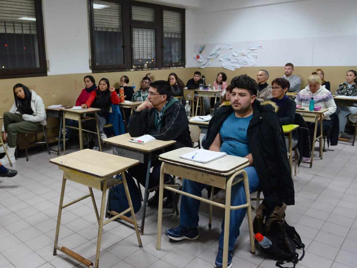 Educación municipal: comenzó la inscripción para los Bachilleratos de Adultos