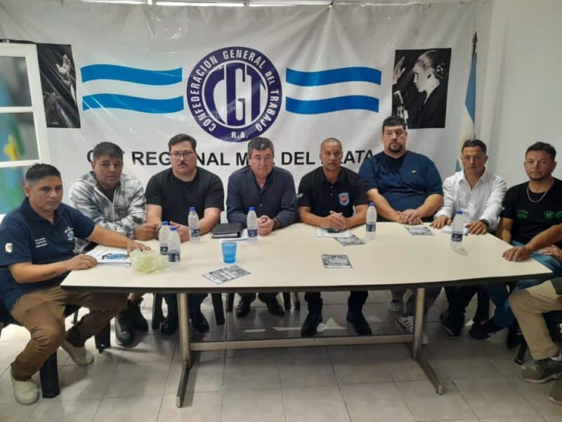 Reforma laboral: la CGT Mar del Plata realizó una conferencia junto a la Federación Marítima Portuaria y gremios