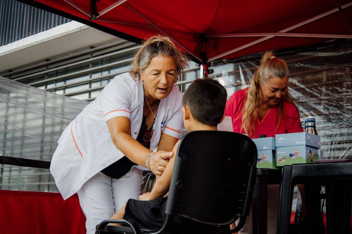 La Municipalidad propone un “Carnaval de Vacunas” durante febrero en los Polideportivos Barriales