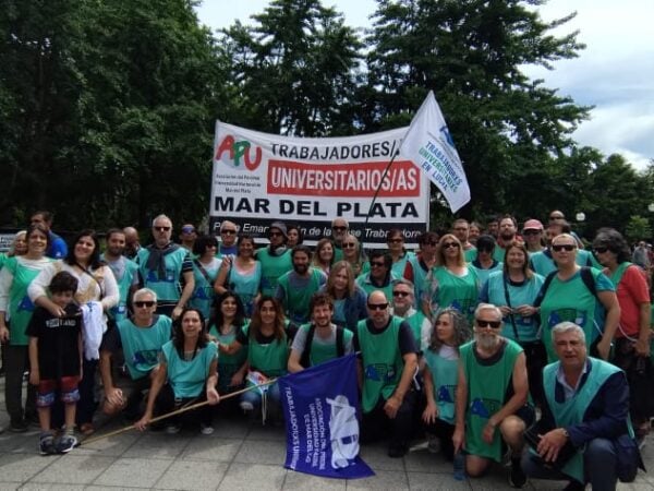 Personal nodocente profundiza plan de lucha en la Universidad Nacional de Mar del Plata