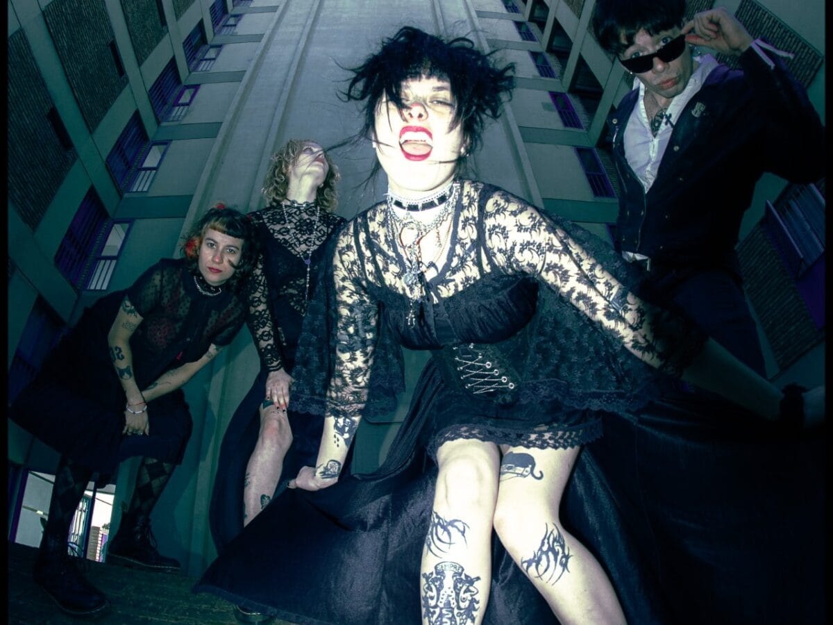 Noche gótica en Mar del Plata: Buenos Vampiros vuelve a Club TRI