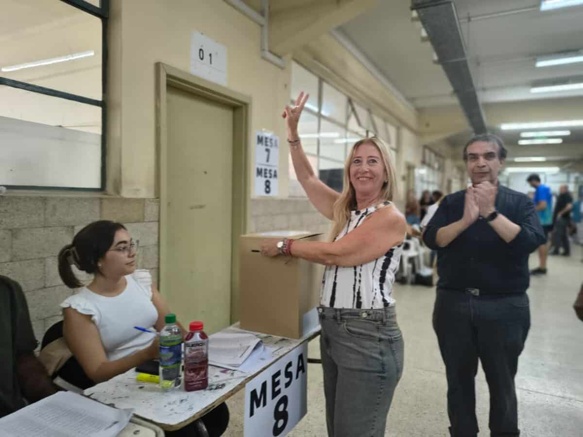 Donzelli reconoció el triunfo de Di Bártolo y llamó a fortalecer el peronismo local