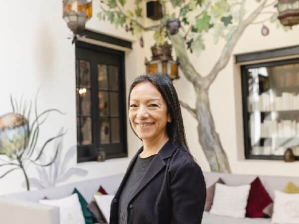 Alejandra Kamiya en “LaPalabraPrecisa” de marzo