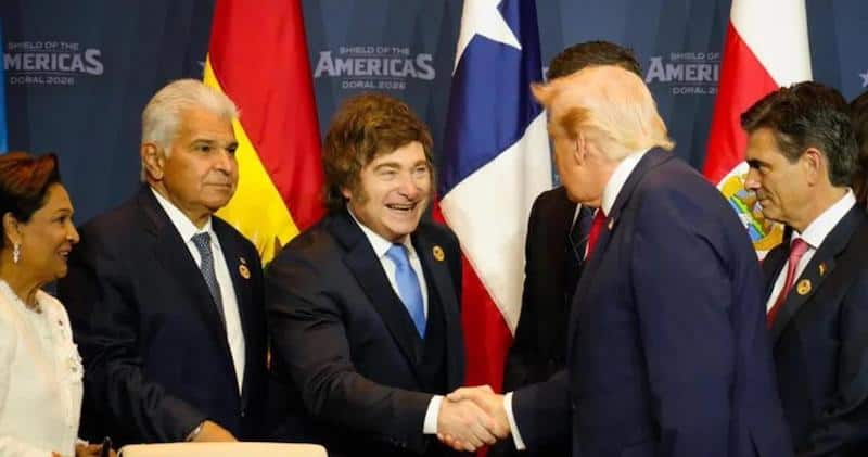 Milei participó de la cumbre «Escudo de las Américas» y ratificó su alianza con Trump
