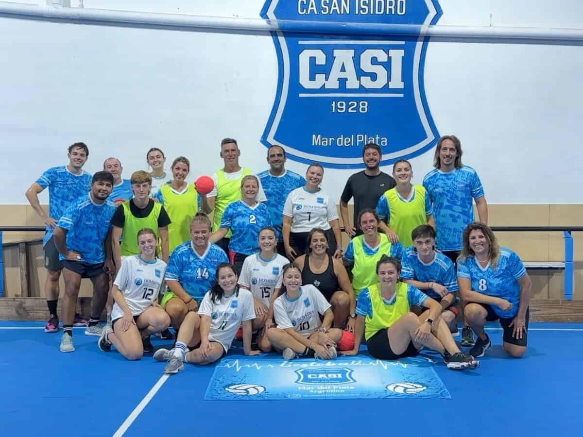 Impulsan en Mar del Plata una capacitación clave para el desarrollo del cestoball