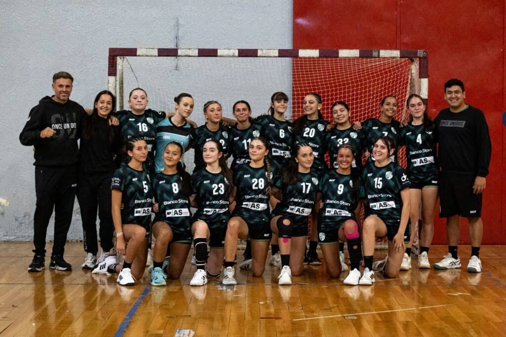 Once Unidos en cuartos de final del Nacional “A” de Menores de Handball