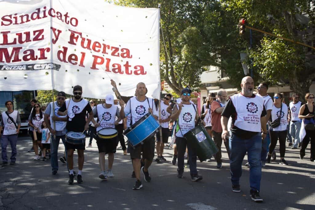 Luz y Fuerza: «Frente al ajuste, unidad y lucha»