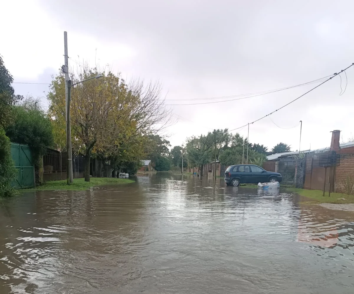 Vecinos del barrio 2 de Abril denuncian abandono y aseguran que no fueron recibidos por el Concejo Deliberante