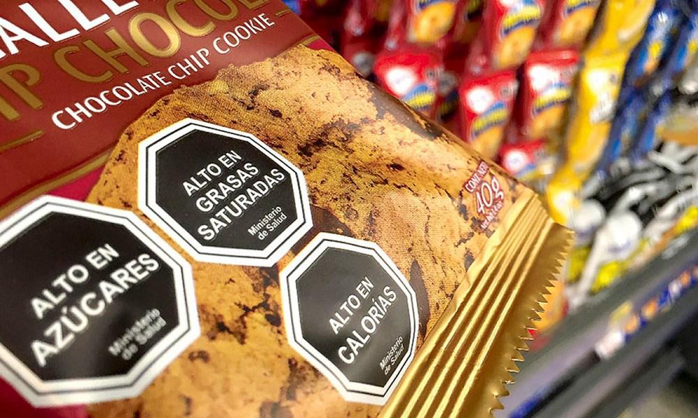 Eliminación del Etiquetado Frontal: nutricionistas bonaerenses alertan que se «hipoteca el futuro» de la salud
