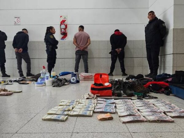 Boqueteros protagonizan millonario robo y los atrapan cuando huían a Mar del Plata