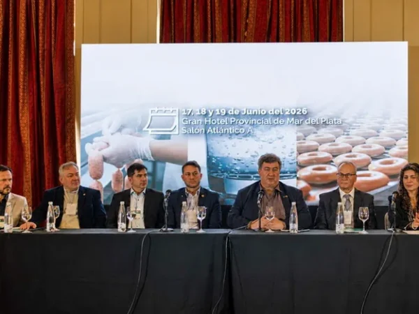 Ingenieros comenzaron en Mar del Plata debate sobre la industria alimentaria