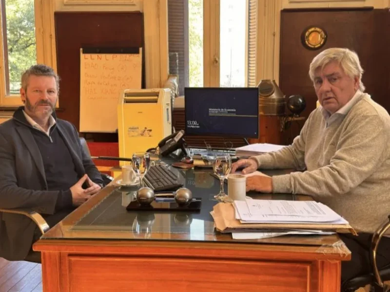 Mientras crece el malestar del sector pesquero hacia el Municipio, Muro se reunió con el Subsecretario de Pesca
