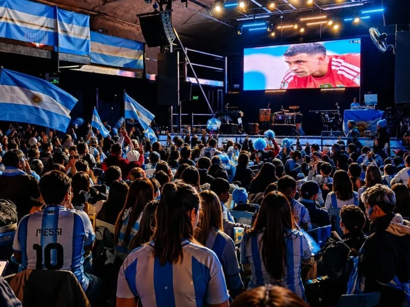 A no romper las cábalas, la fiesta mundialista sigue en Tribuna Fest