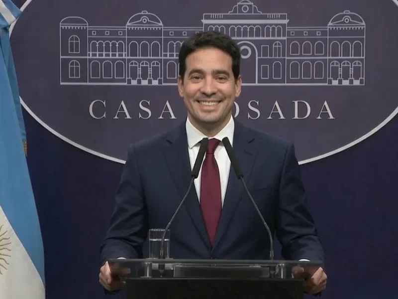 Adrián Ravier, en su primera presentación oficial: “Es un honor ser la voz del presidente”