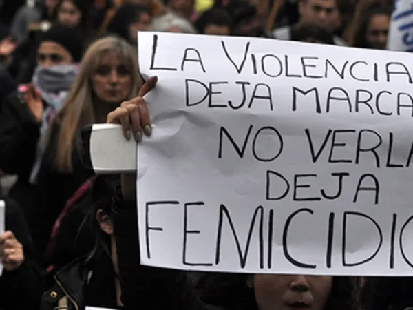 Cada 42 horas una mujer es víctima de femicidio en Argentina