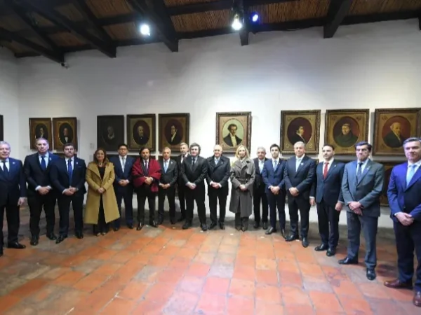En la vigilia por el 9 de Julio, Milei defendió el ajuste y dijo que se está “desendeudando al país”