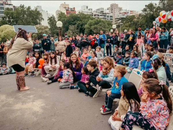 ¡Bien abrigaditos! A disfrutar el festival infantil “Yequita” en Plaza Mitre